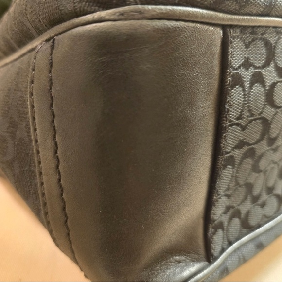 Coach Signature Black Messenger Bag - EUC - Picture 10 of 11